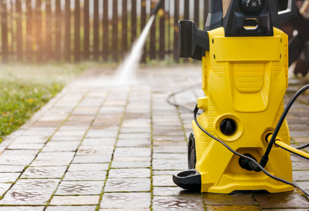 Best Window and Screen Pressure Cleaning in Four Square Mile, CO
